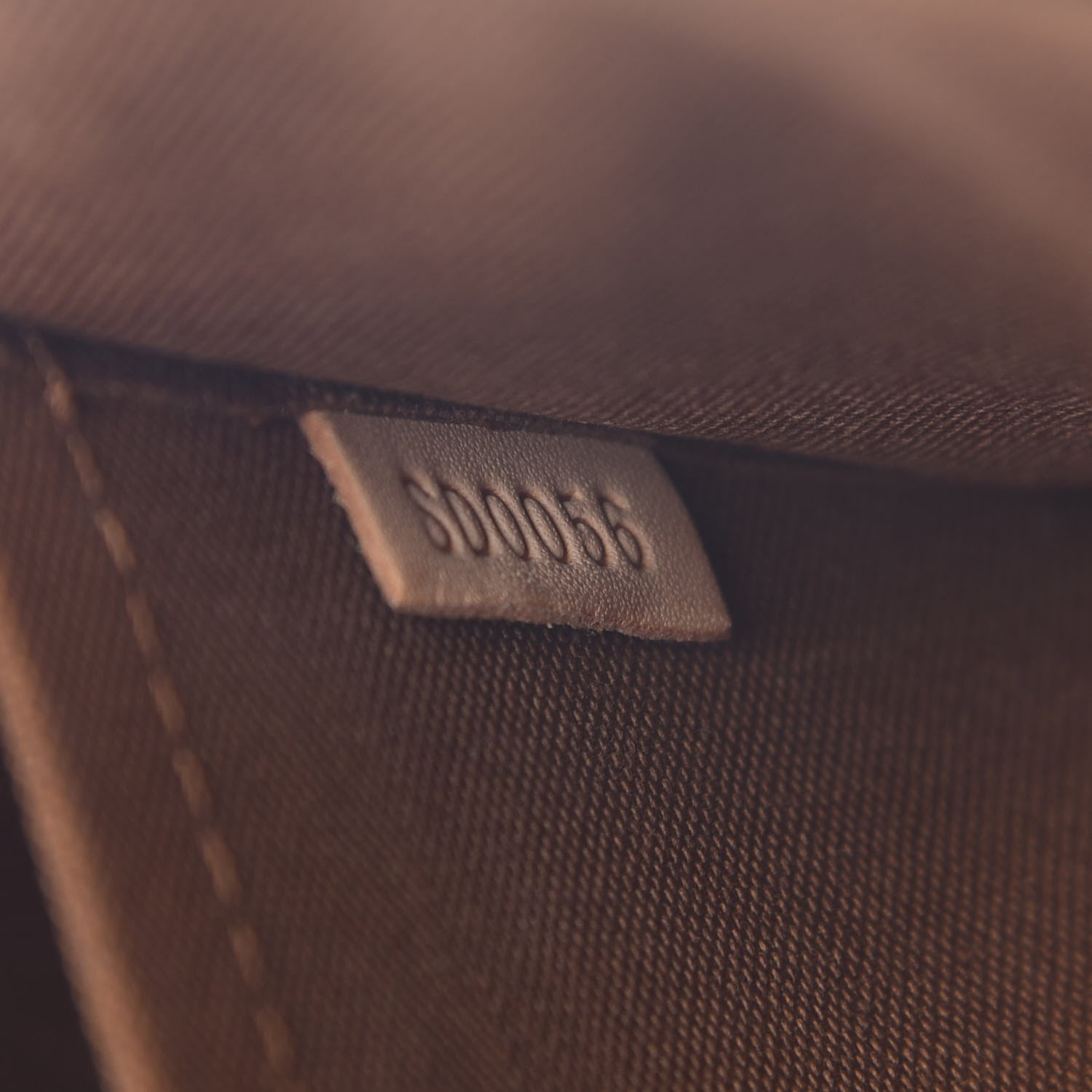 Louis Vuitton Monogram Popincourt 7 of 9