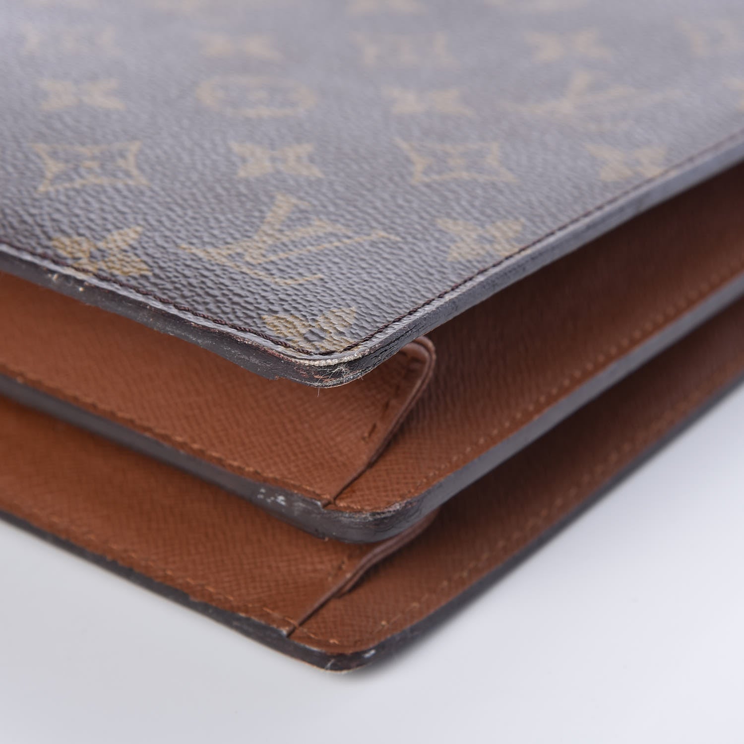 Louis Vuitton Monogram Courcelles 12 of 14