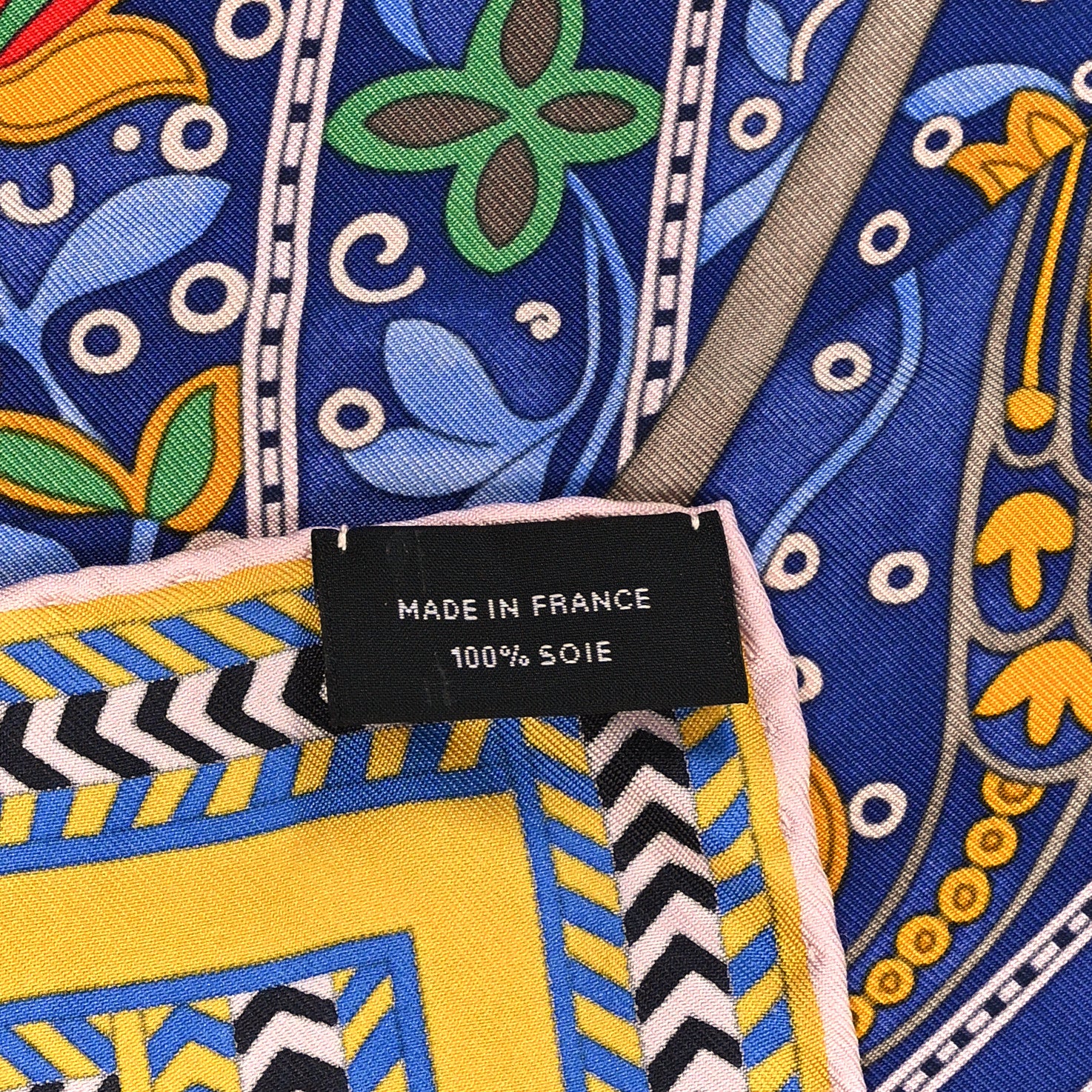 Hermes Silk Selle Des Steppes Scarf 90 Rouge Bleu Jaune De Naples 3 of 5