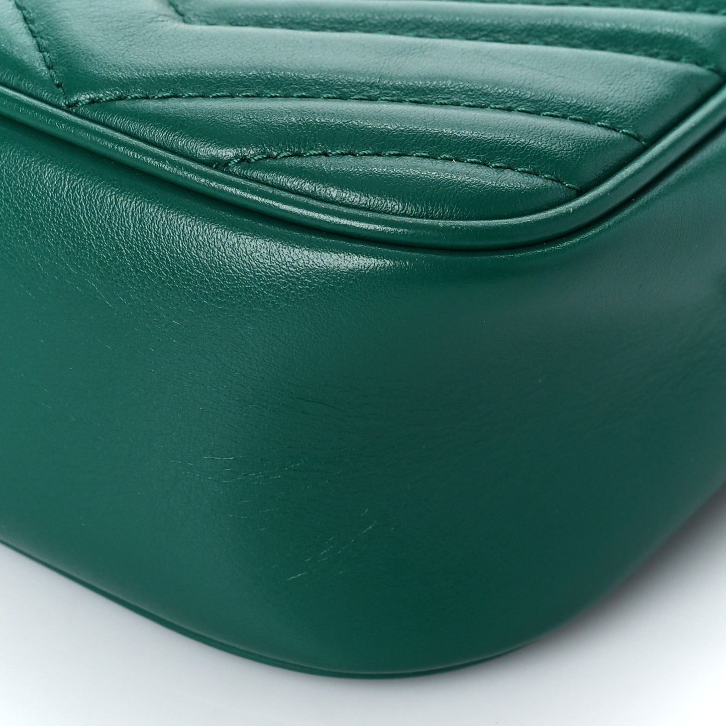 Calfskin Matelasse Small GG Marmont Chain Shoulder Bag Emerald Green