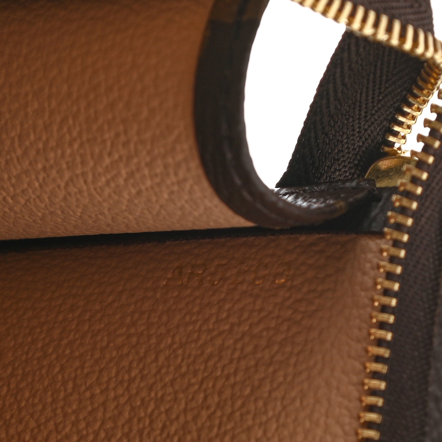 Louis Vuitton Monogram Toiletry Pouch 26 7 of 8