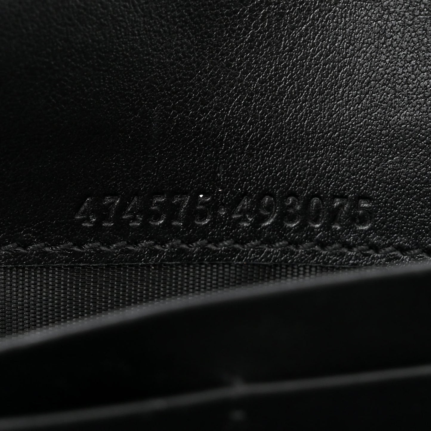 Calfskin Matelasse GG Marmont Chain Wallet Black