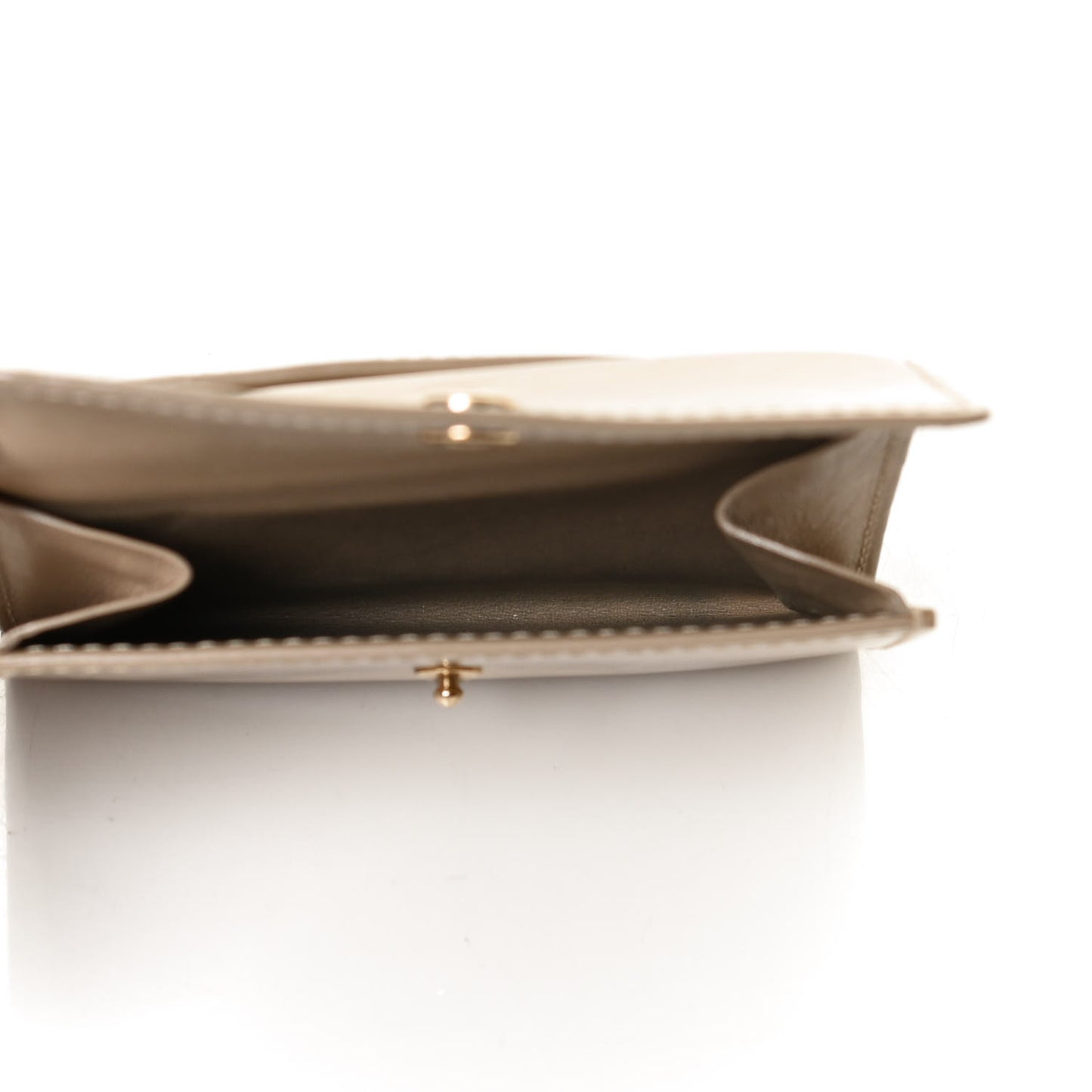 Vernis Ludlow Wallet Beige