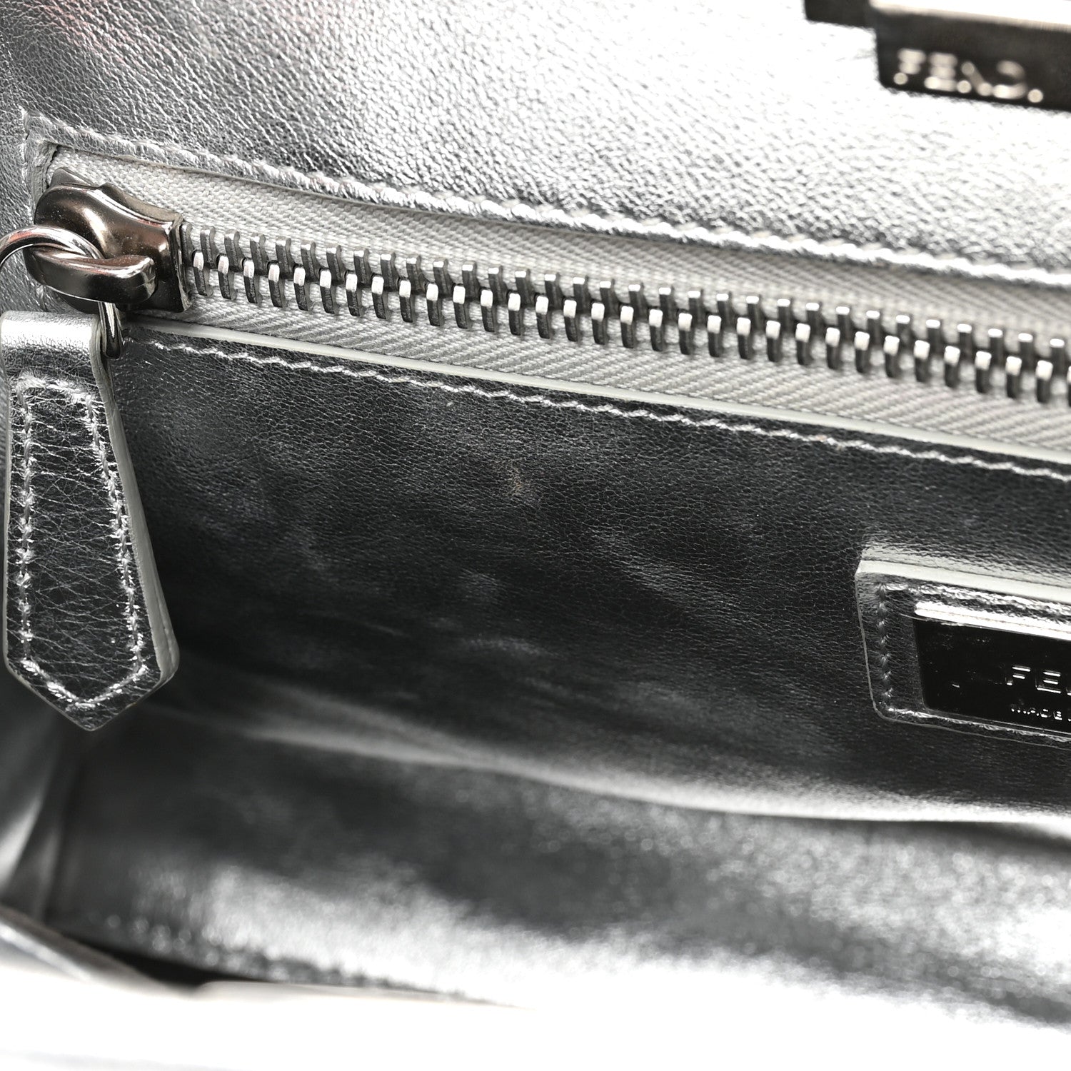 Fendi Vitello Catalan Mirror Medium Peekaboo Iconic Satchel Argento 11 of 14