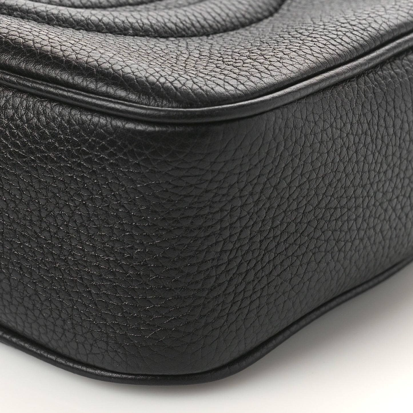 Pebbled Calfskin Small Soho Disco Bag Black
