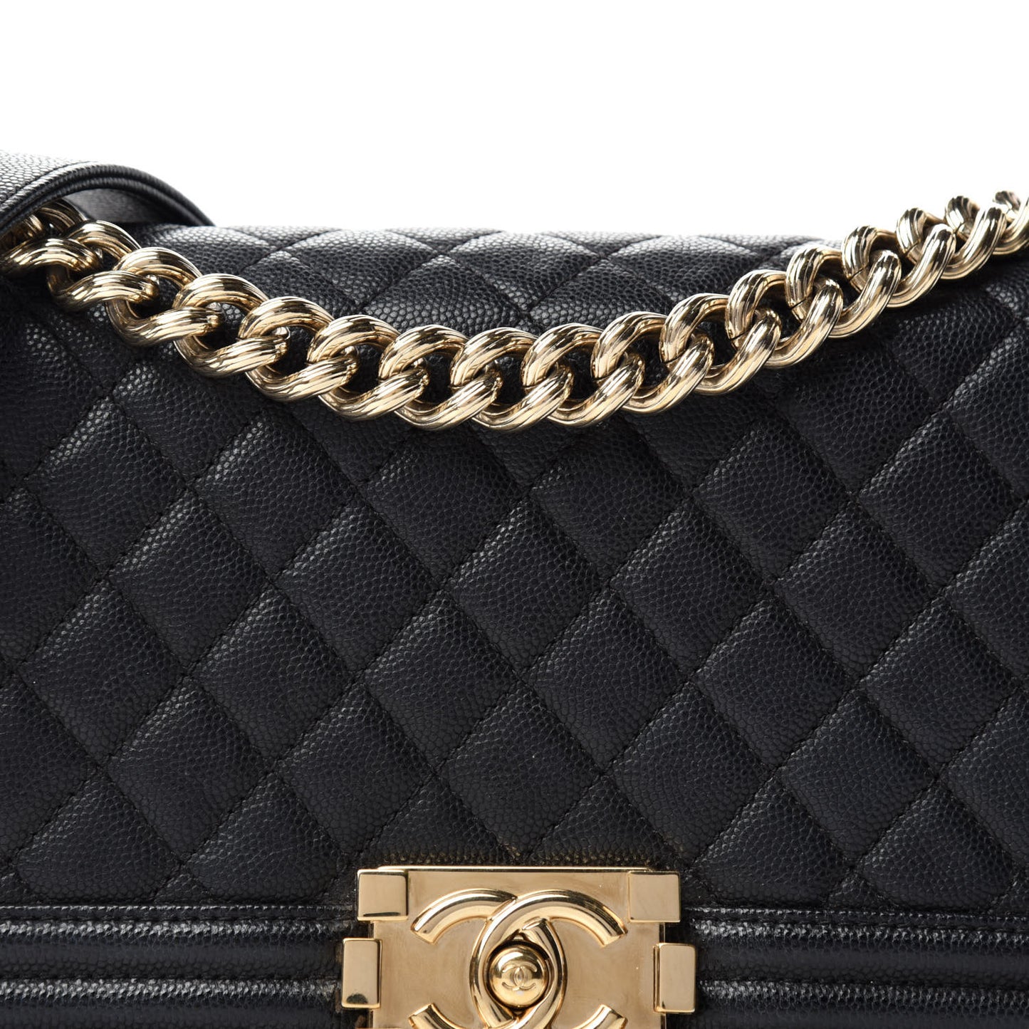 Caviar Quilted Medium Boy Flap Black