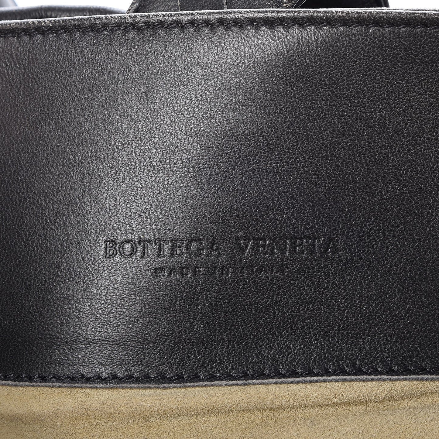 Nappa Intrecciato Medium Roma Tote Ferro Gray