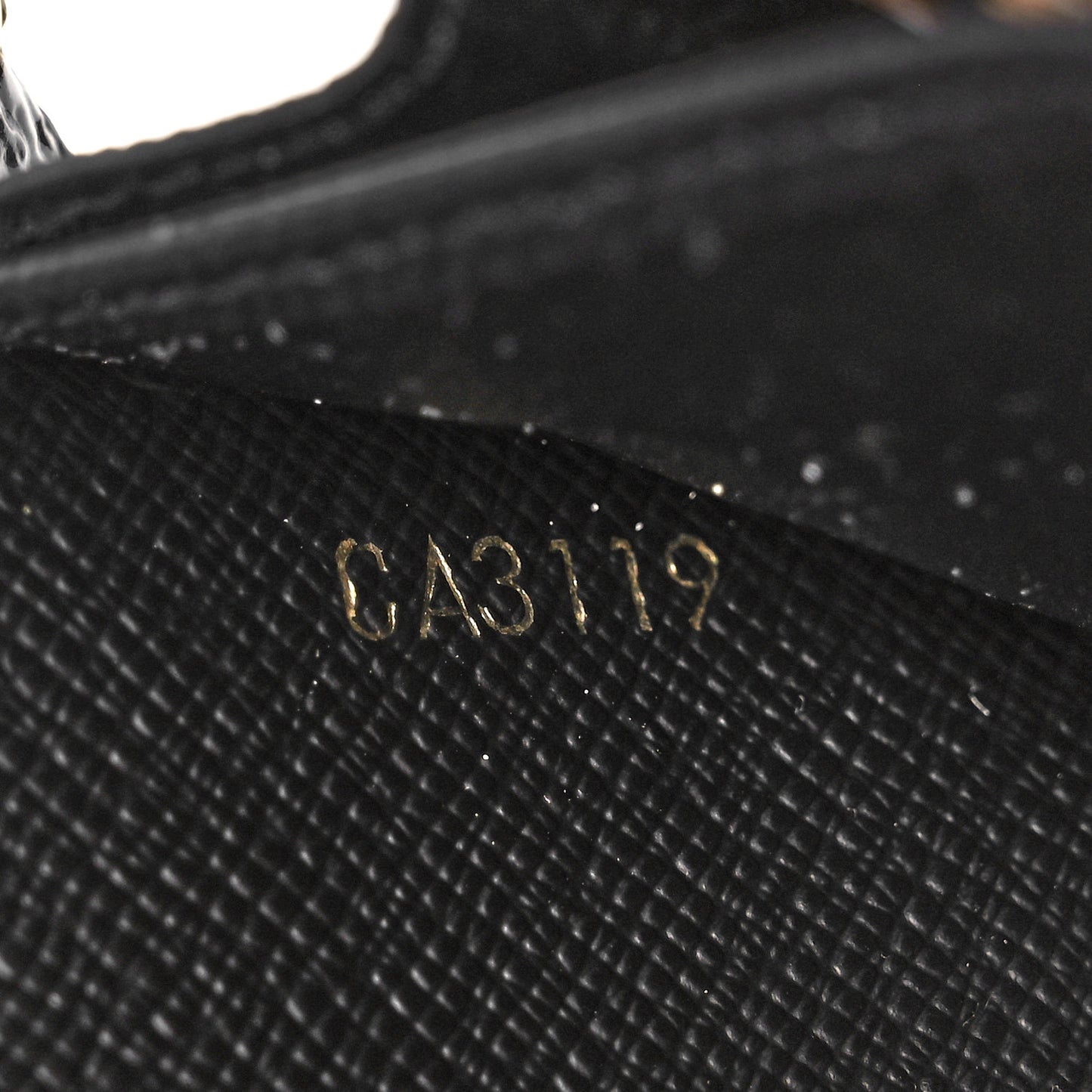 Monogram Giant Jungle Sarah Wallet Black