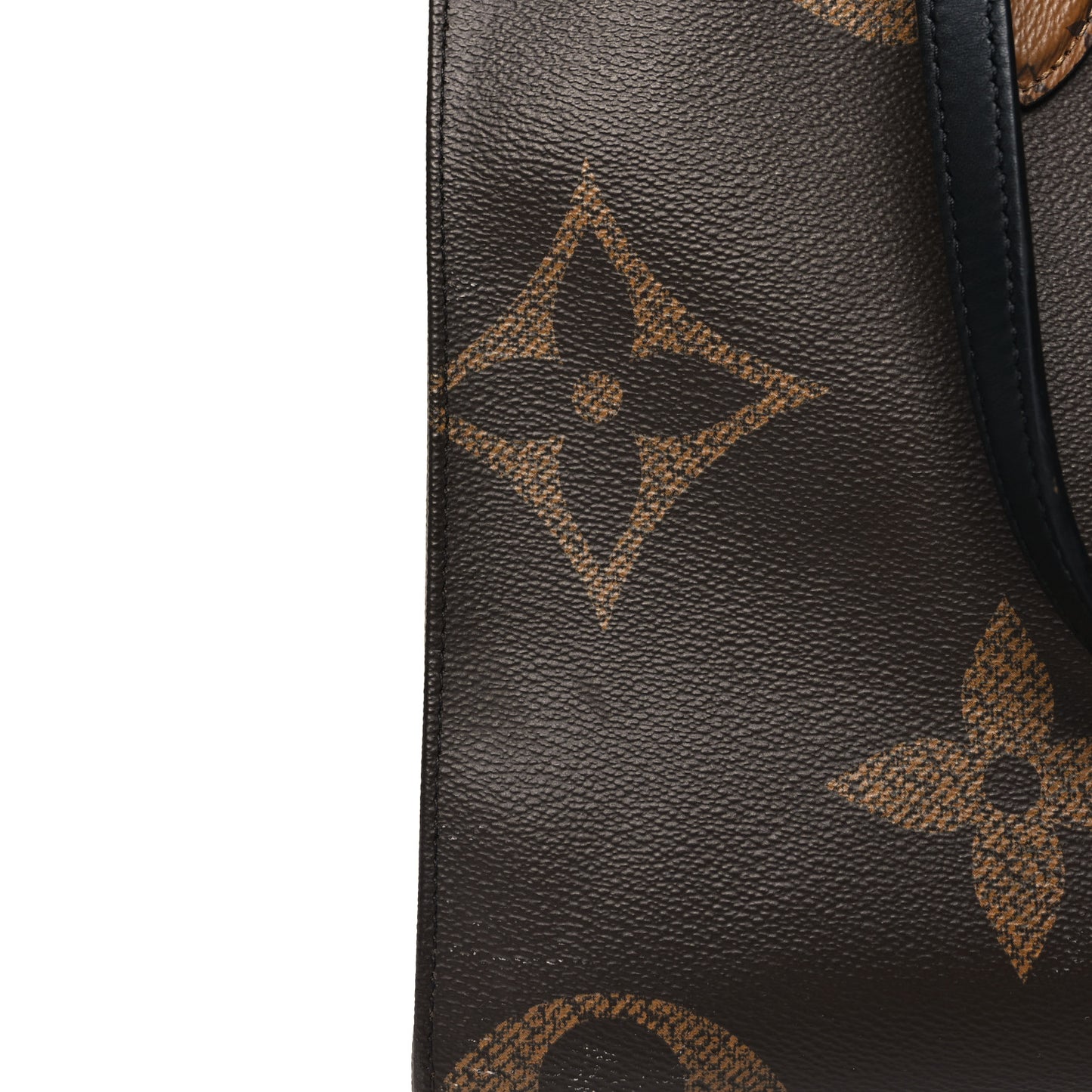Reverse Monogram Giant Onthego MM