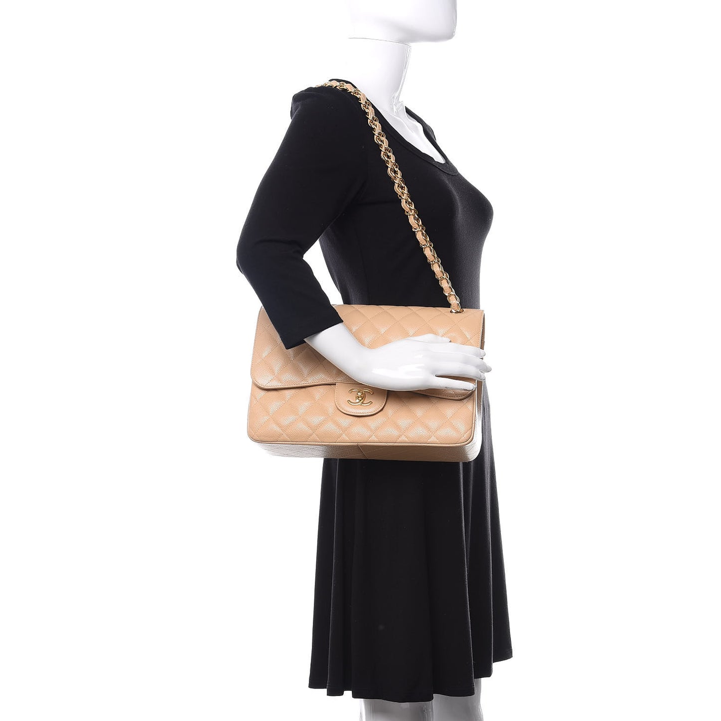 Caviar Quilted Jumbo Double Flap Beige Clair