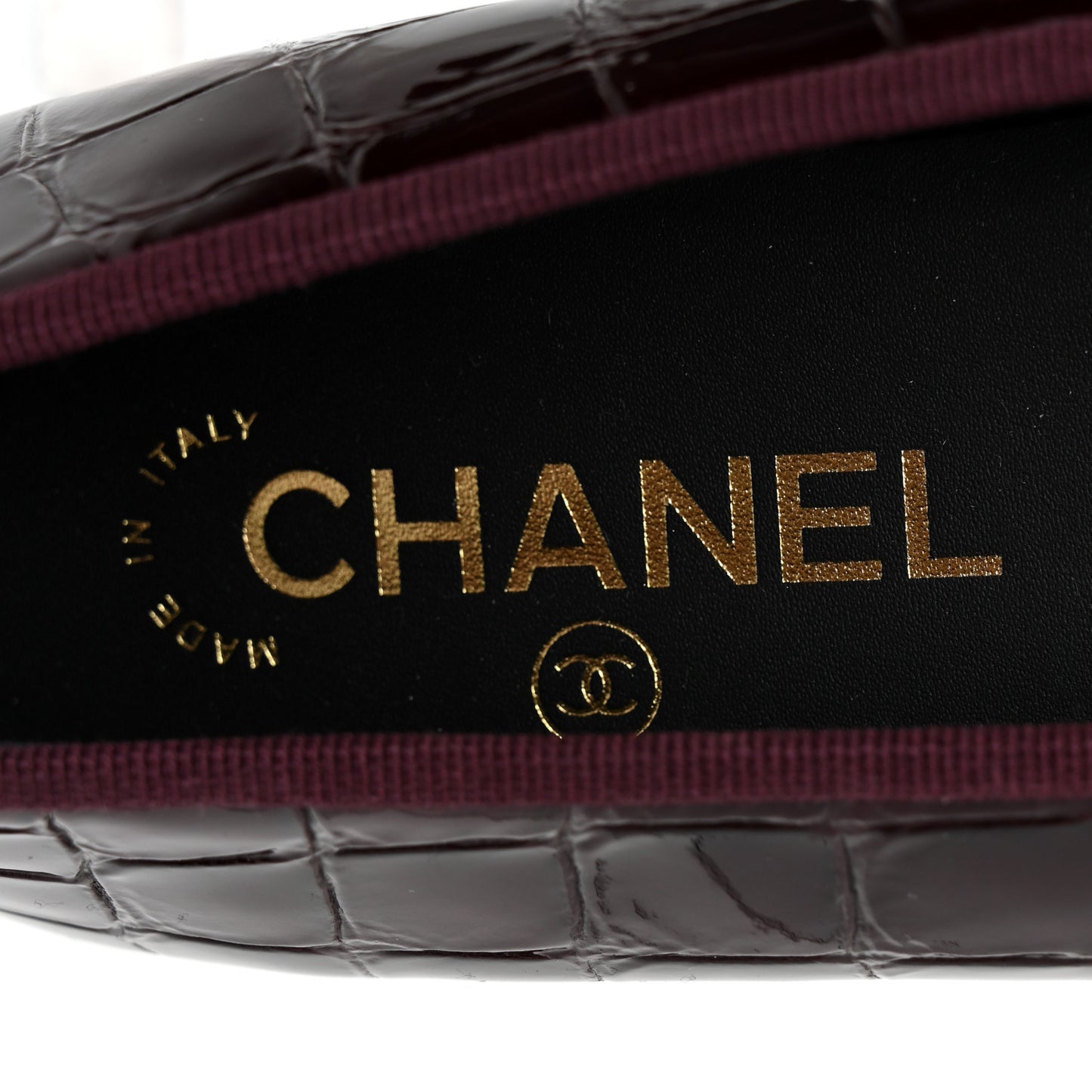 Patent Calfskin Crocodile Embossed Cap Toe CC Ballerina Flats 39.5 Dark Burgundy Black