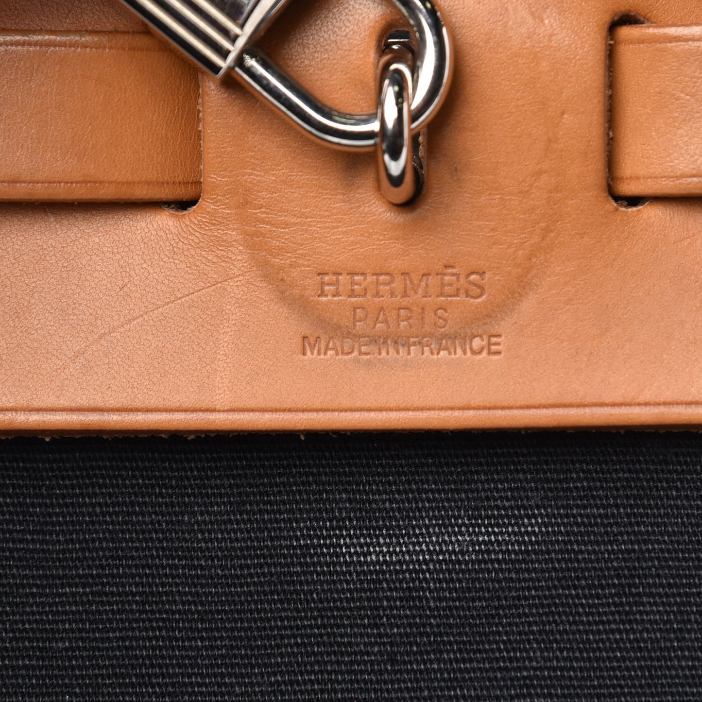 Toile Vache Calfskin Herbag PM 30 Black Natural