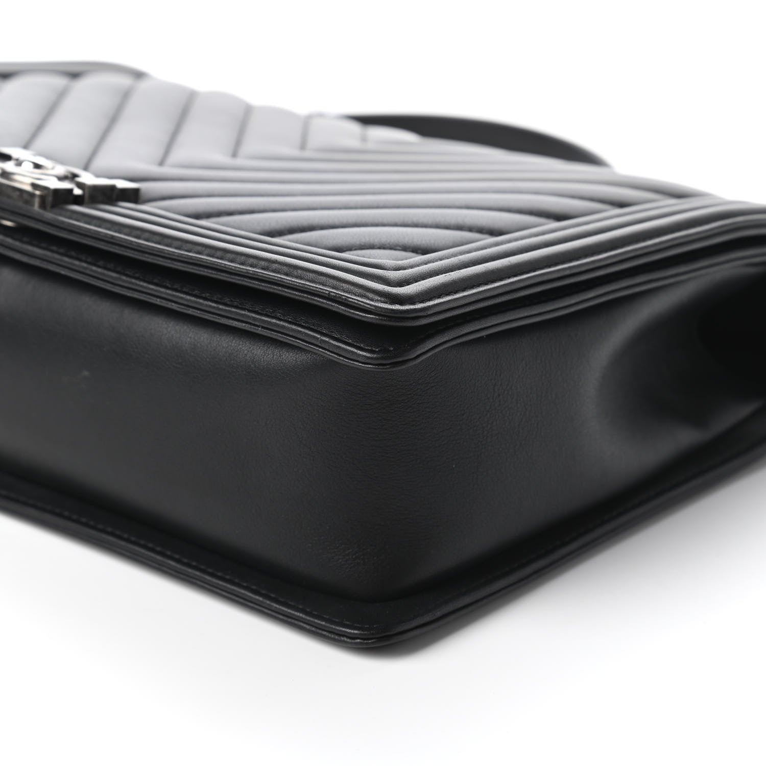 Chanel Calfskin Chevron Quilted Large Boy Flap Black 7 of 11