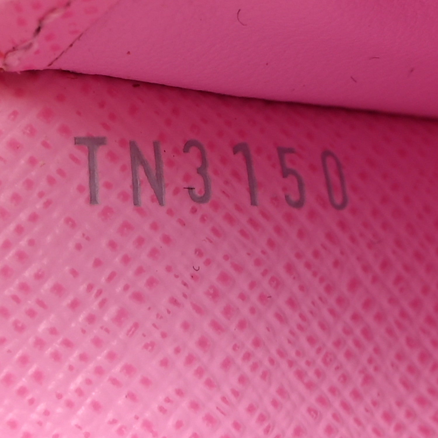 Louis Vuitton Monogram Multicolor Small Ring Agenda Cover White Litchi 7 of 9