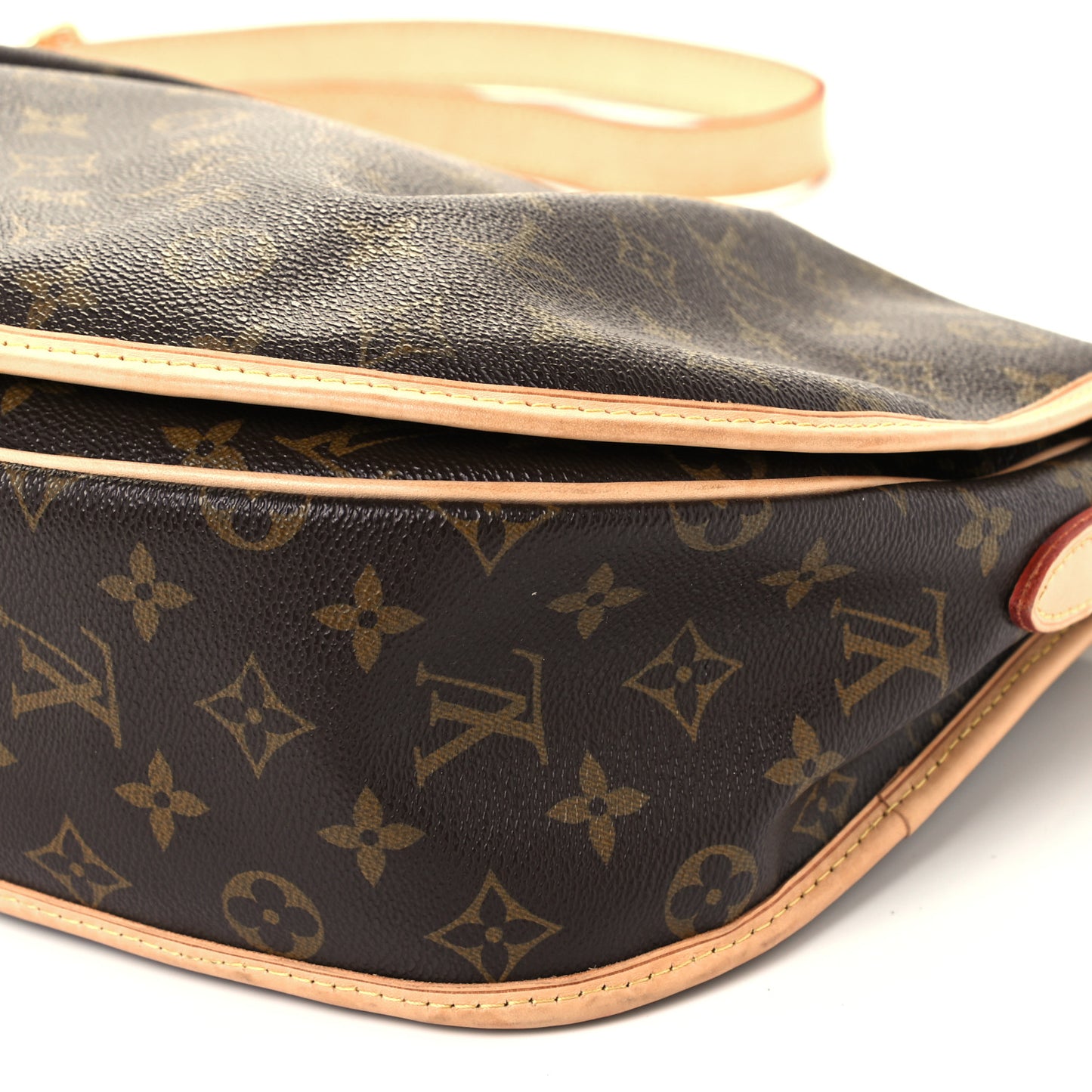 Monogram Menilmontant MM