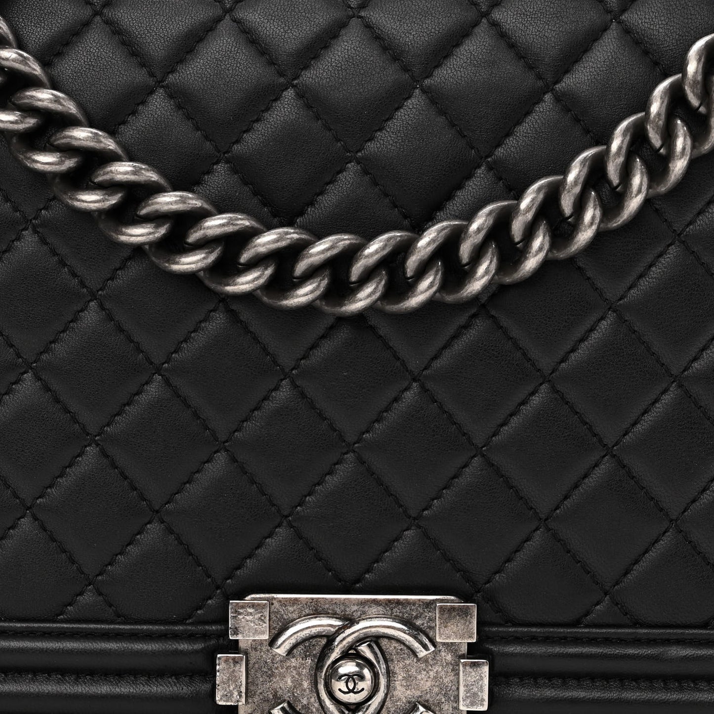 Lambskin Quilted New Medium Boy Flap Black