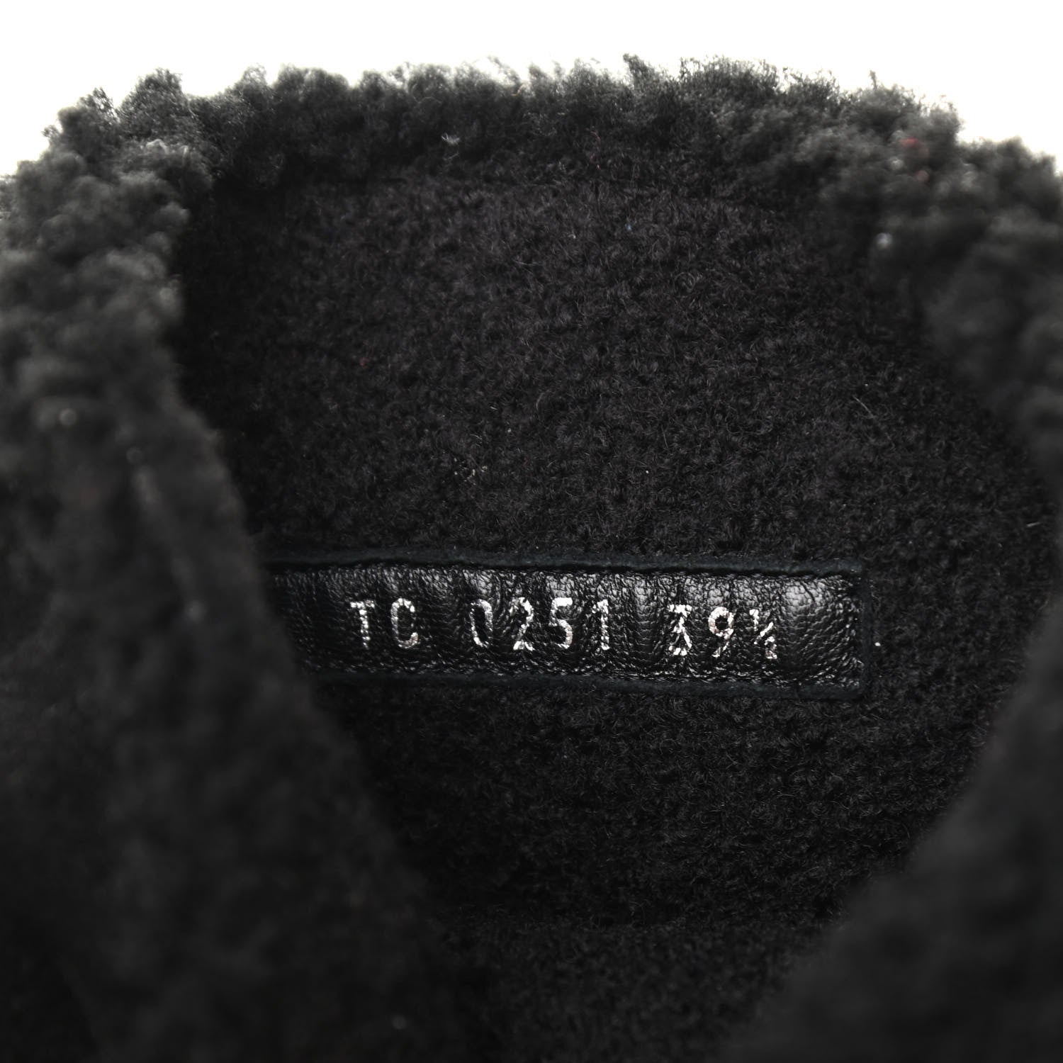 Louis Vuitton Suede Calfskin Shearling Snowdrop Flat Ankle Boot 39.5 Black 8 of 8