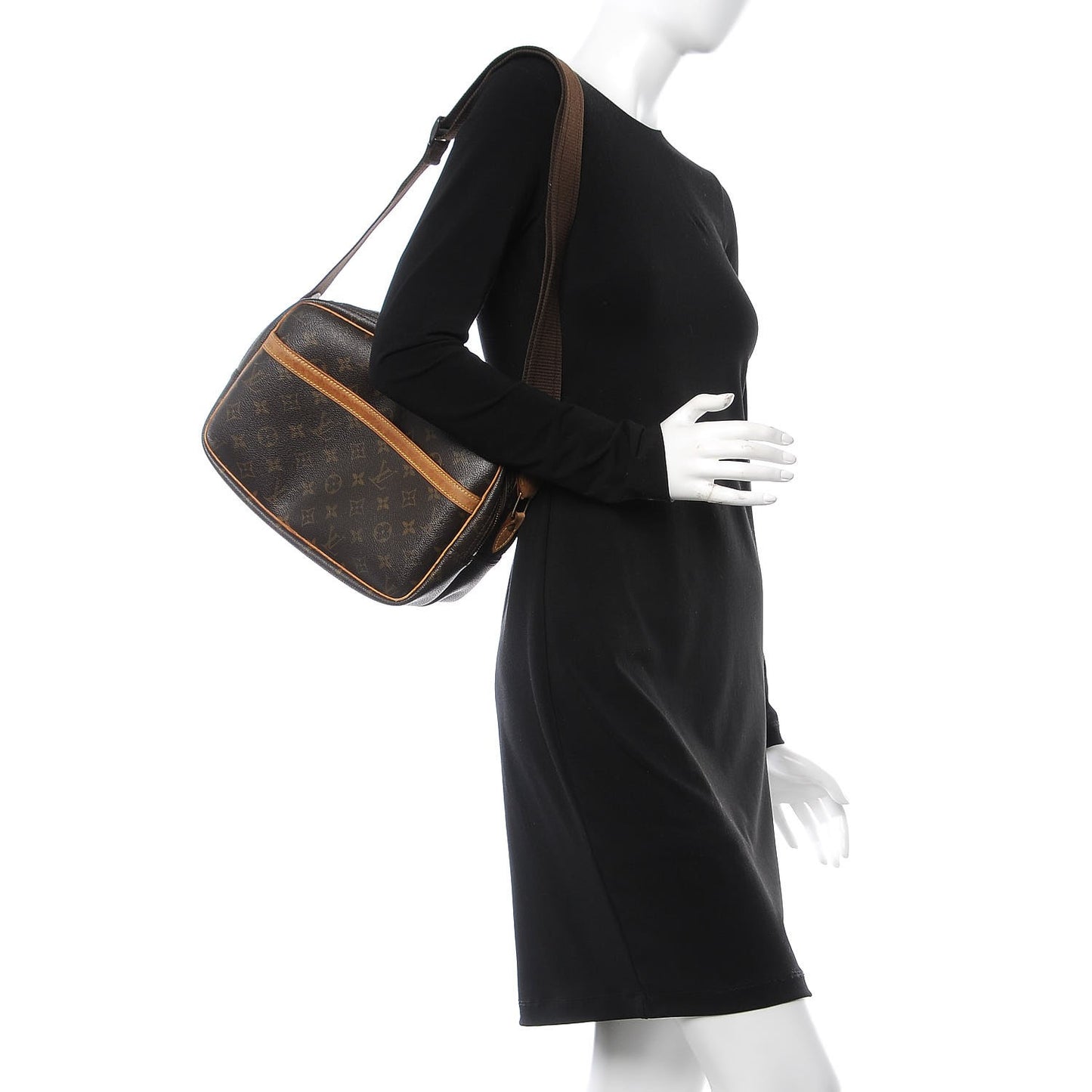 Monogram Reporter PM