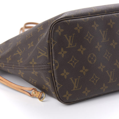 Louis Vuitton Monogram Neverfull MM 6 of 10