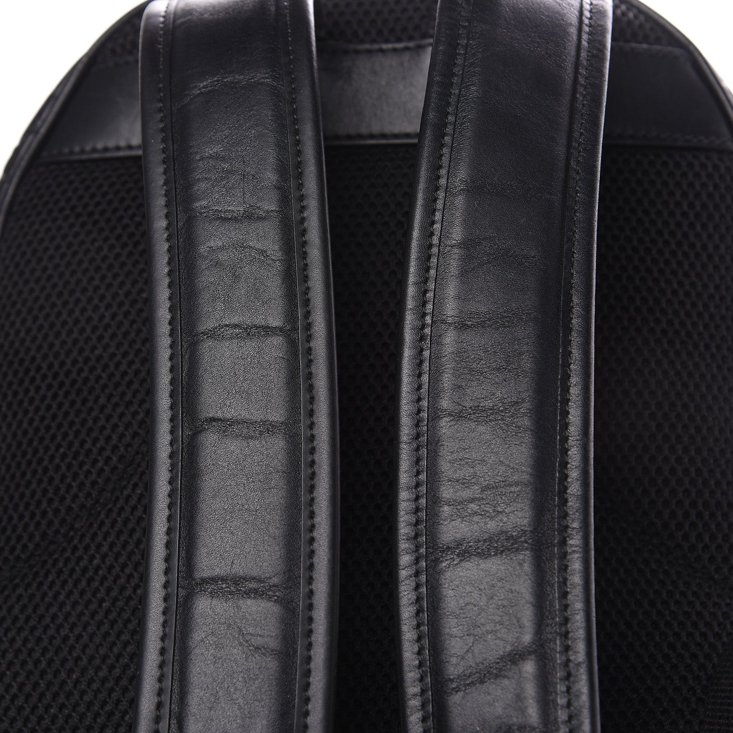 Gucci Guccissima Signature Small Day Backpack Black 14 of 15