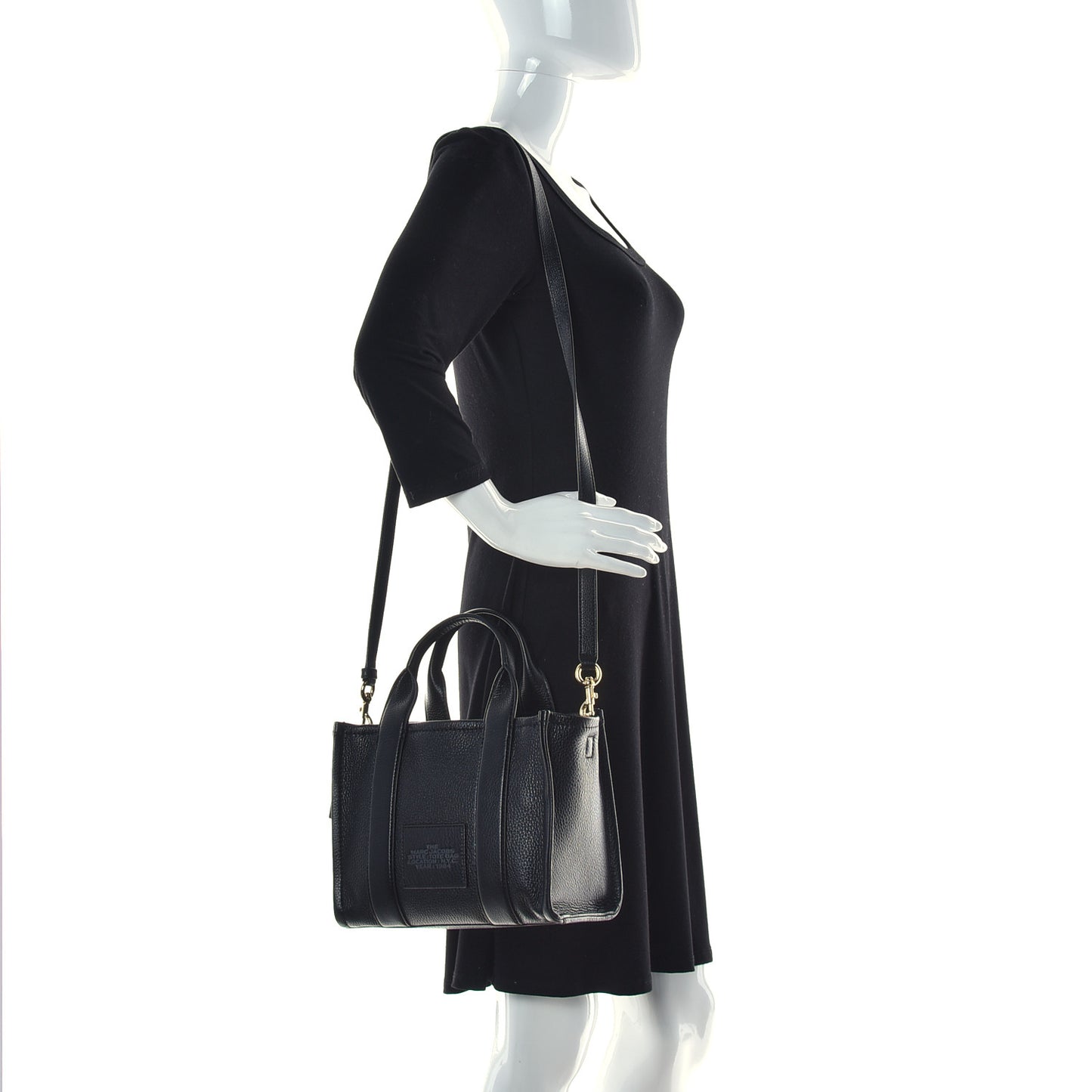 Grained Calfskin Medium The Tote Bag Black