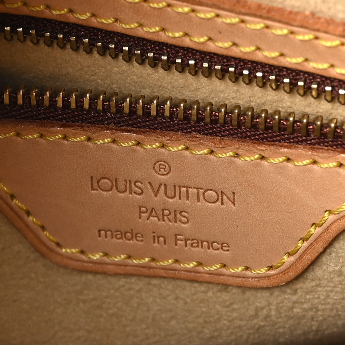 Monogram Looping MM
