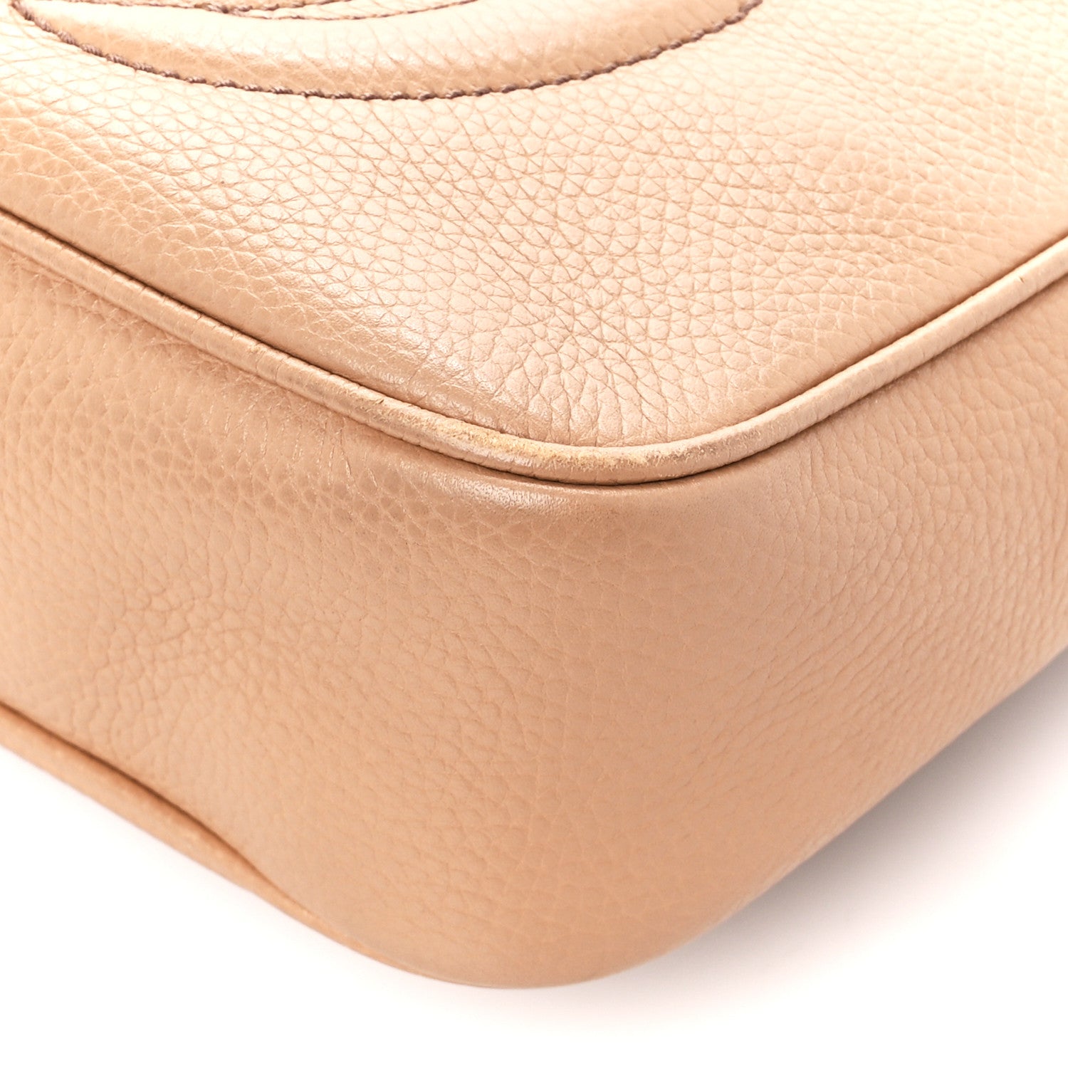 Gucci Pebbled Calfskin Small Soho Disco Bag Camelia 10 of 10
