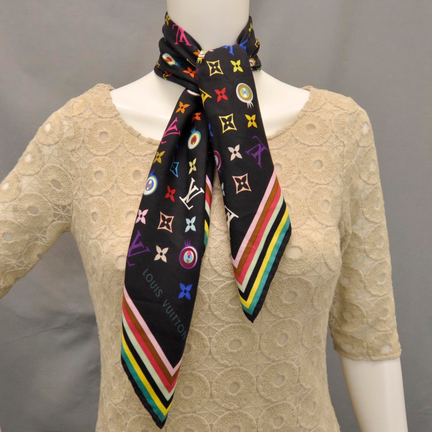 Silk Multicolor Eye Love Scarf Black