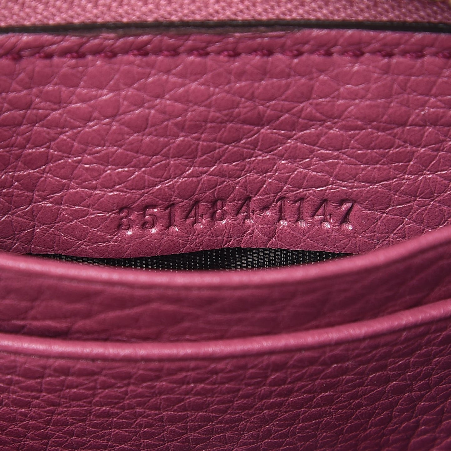 Pebbled Calfskin Soho Compact Disco Zip Around Wallet Peonia Flower