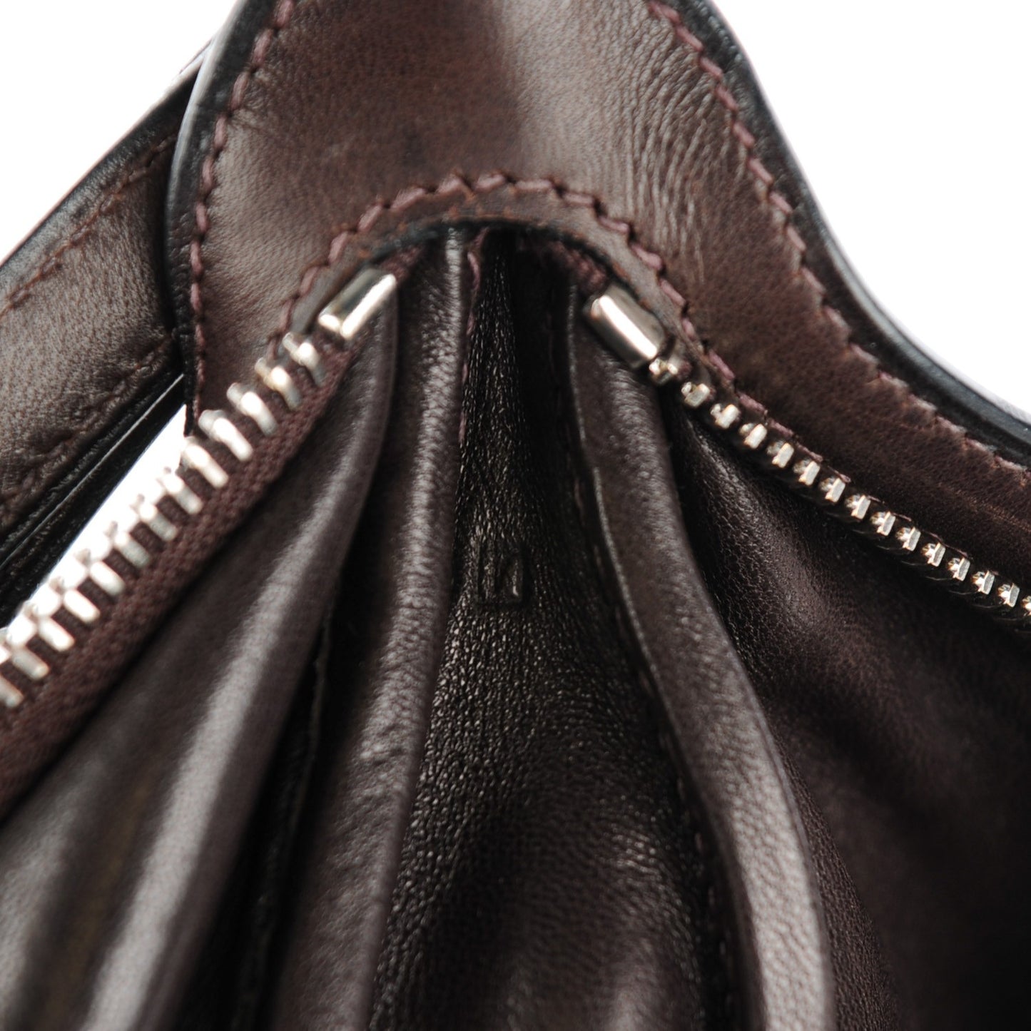 Evercalf Caporal Shoulder Bag Ebene