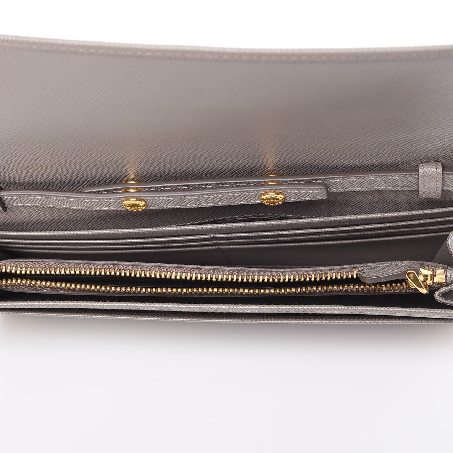 Saffiano Metal Oro Chain Wallet Argilla