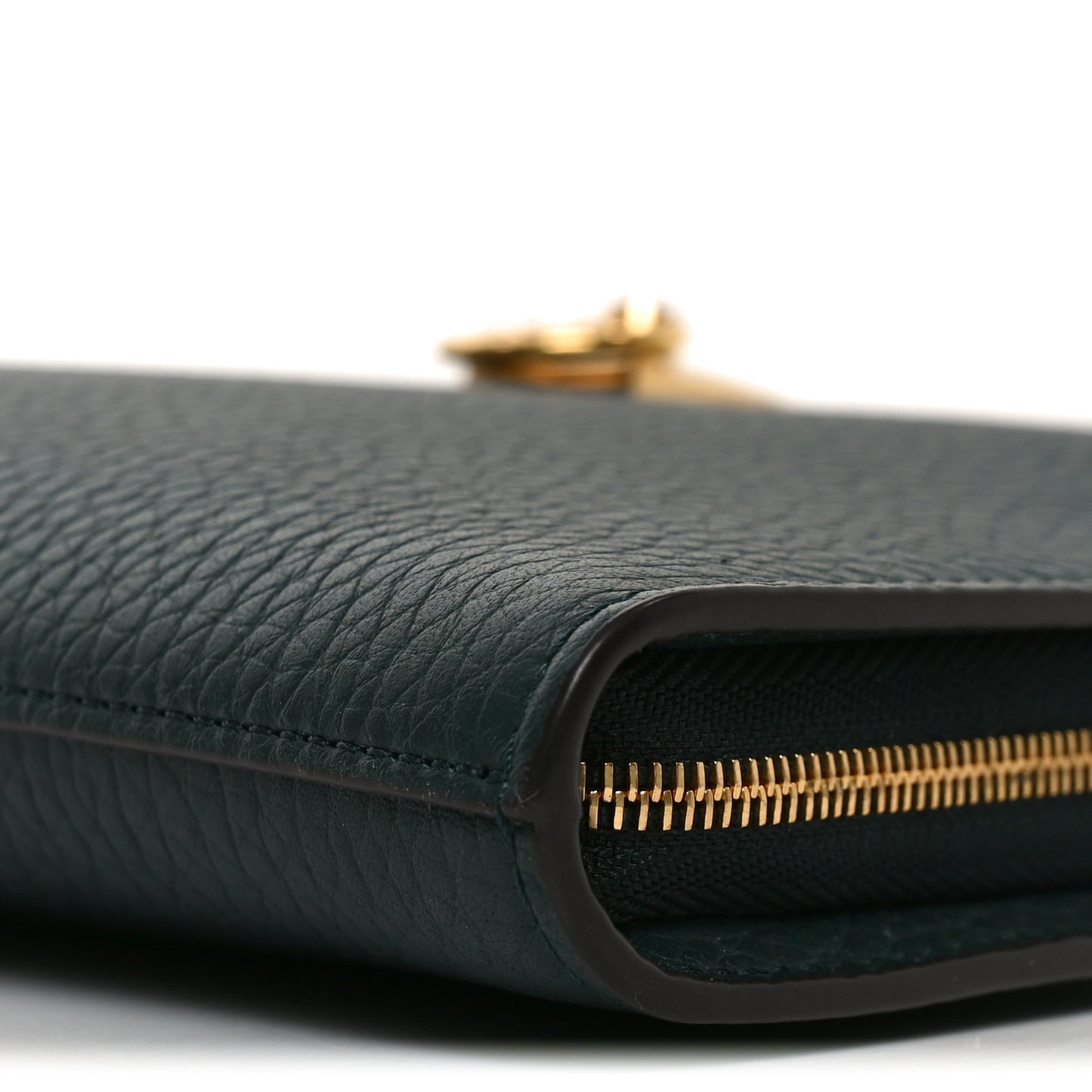Heavy Grain Calfskin Iris Wallet On Chain Mulberry Green