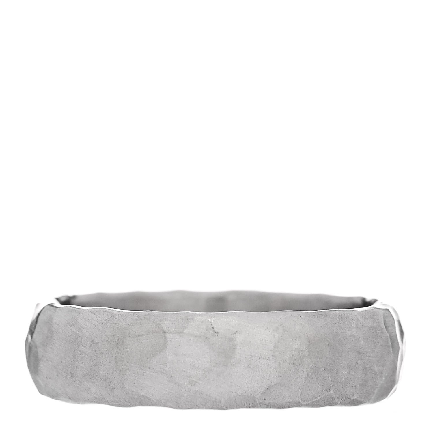 Tiffany 18K White Gold 6mm Mens Hammered Ring 62 10 1 of 6