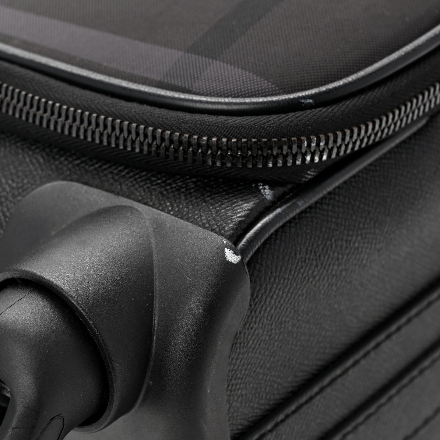 Smoked Check Carry-On Suitcase Black