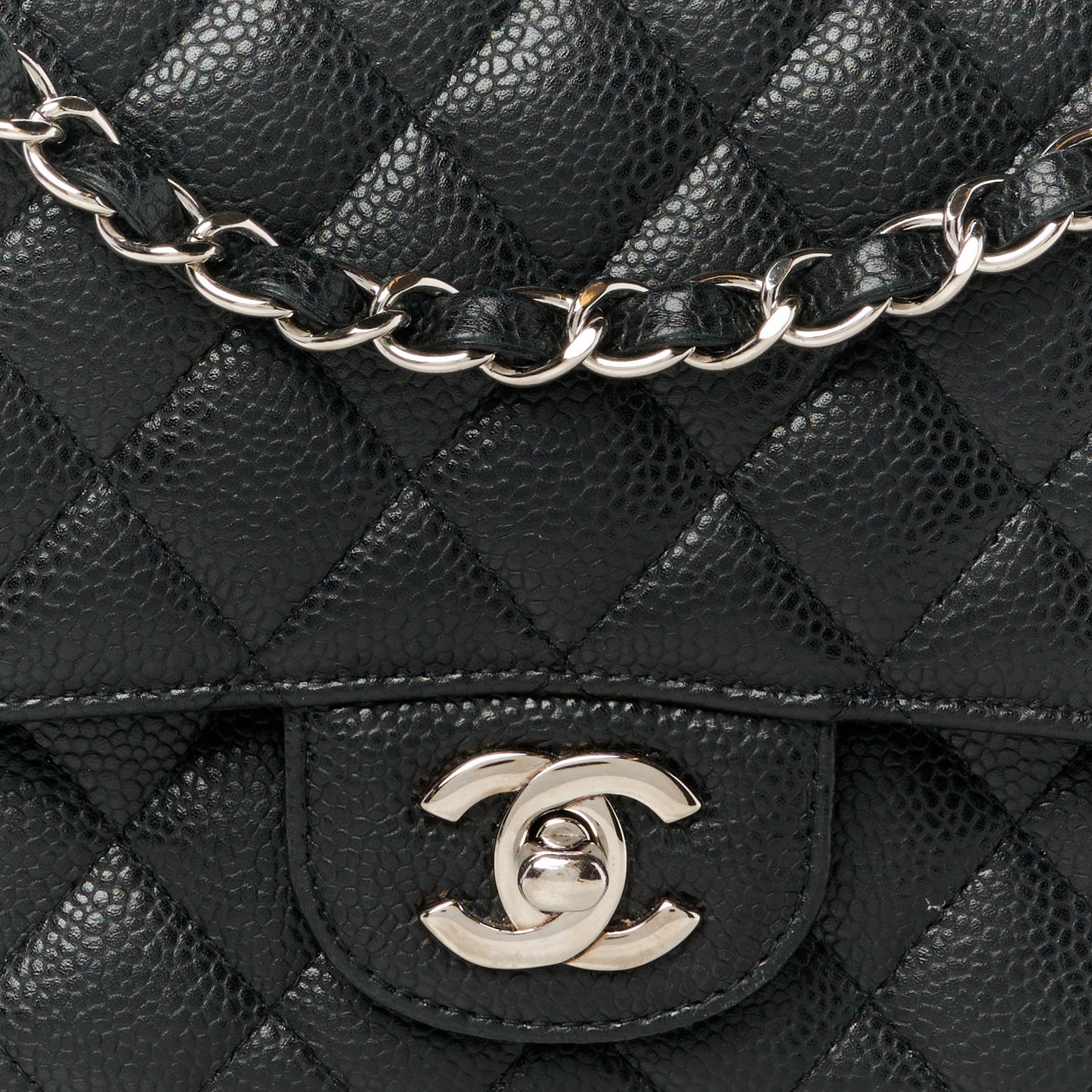 Caviar Quilted Medium Double Flap Black