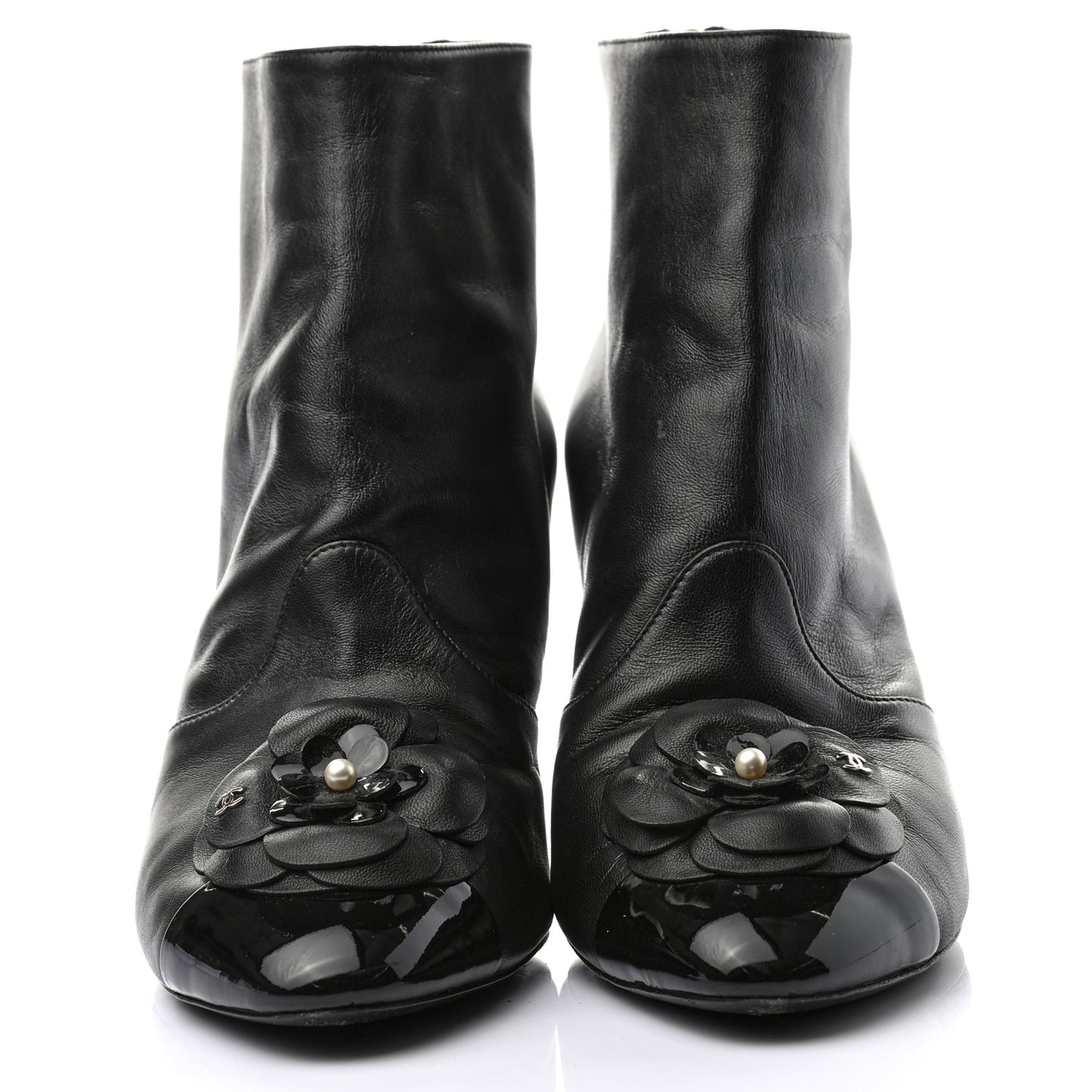 Lambskin Patent Cap Toe Pearl Camellia CC Short Boot 37.5 Black