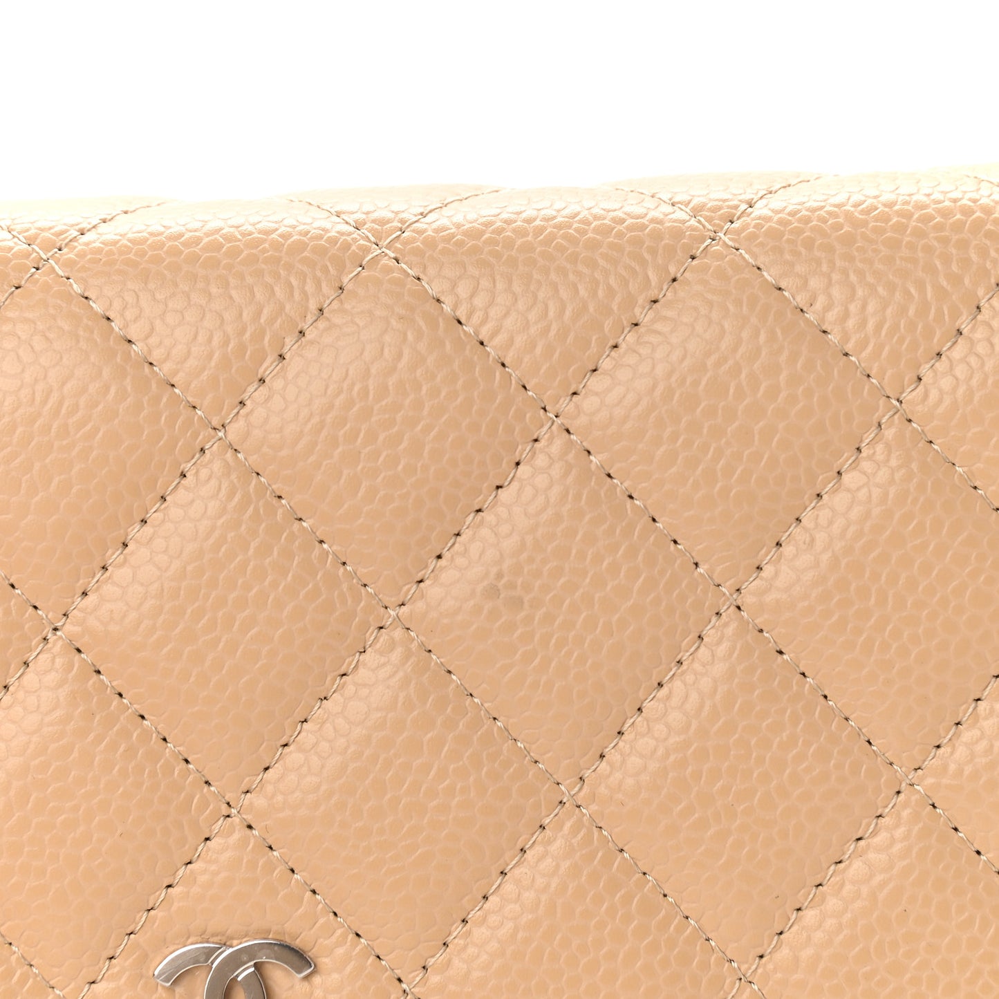 Caviar Quilted Wallet On Chain WOC Beige