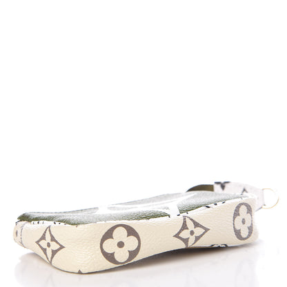 Louis Vuitton Monogram Giant Micro Pochette Accessories Kaki White 4 of 8