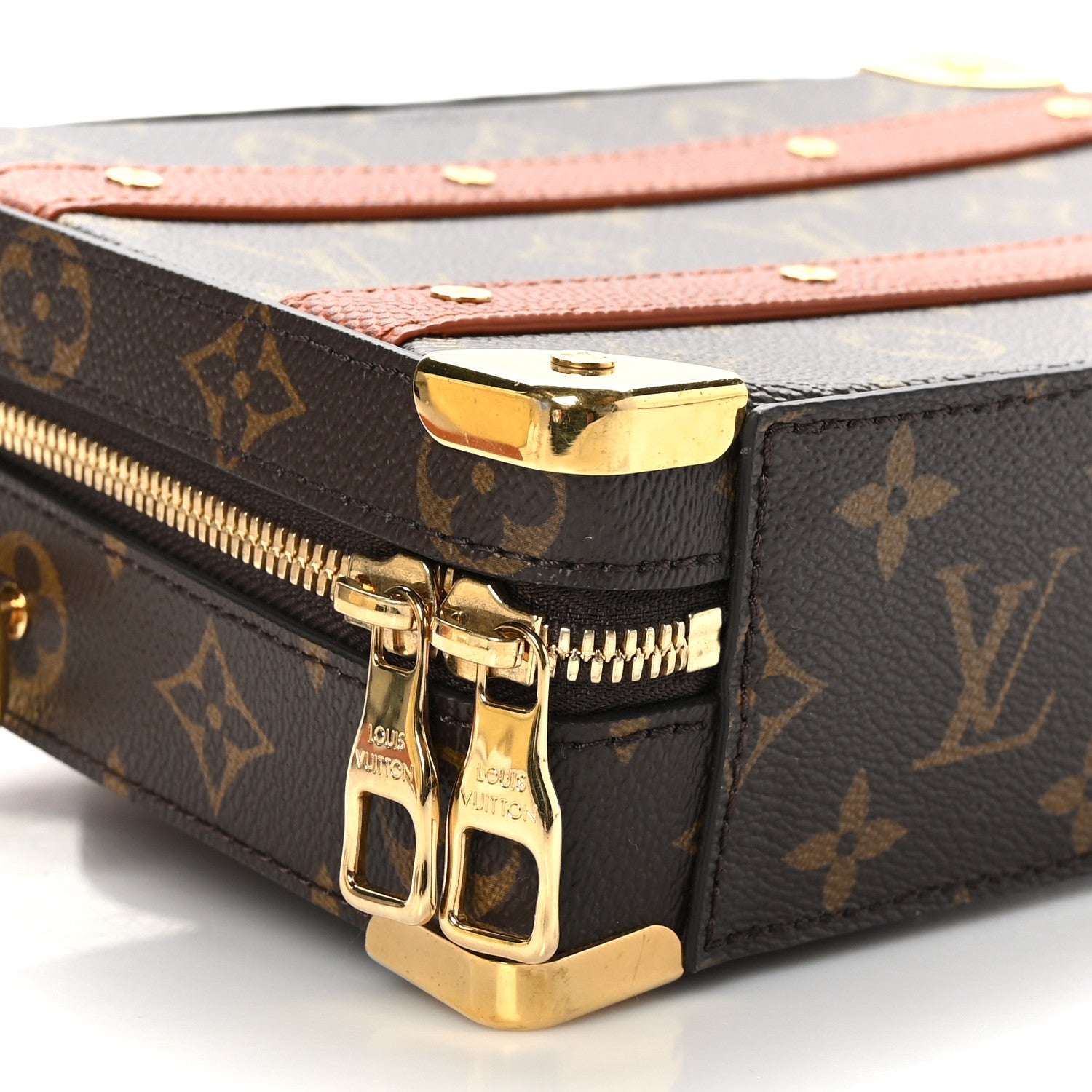 Louis Vuitton X NBA Grained Calfskin Monogram Handle Trunk Brown 7 of 8