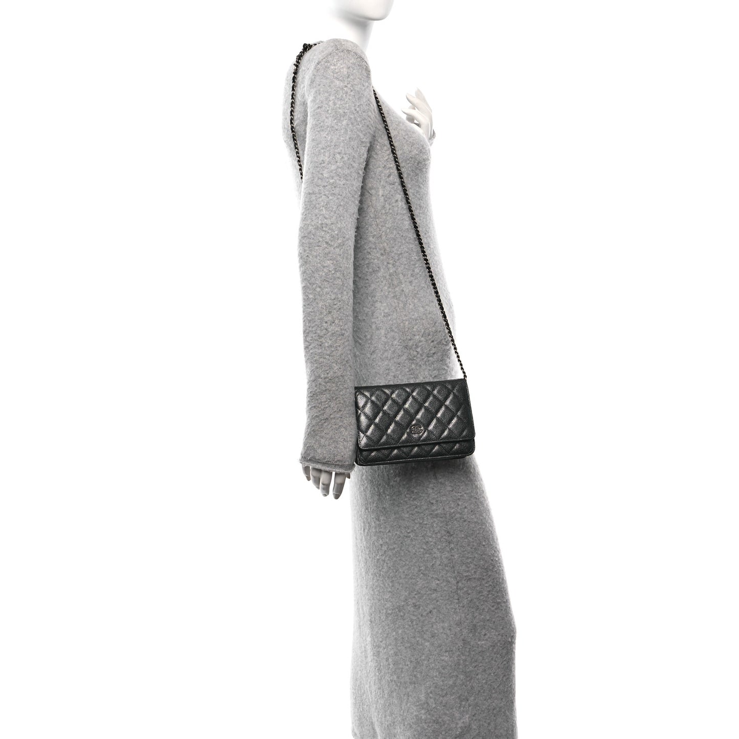 Pearly Caviar Quilted Wallet on Chain WOC Grey