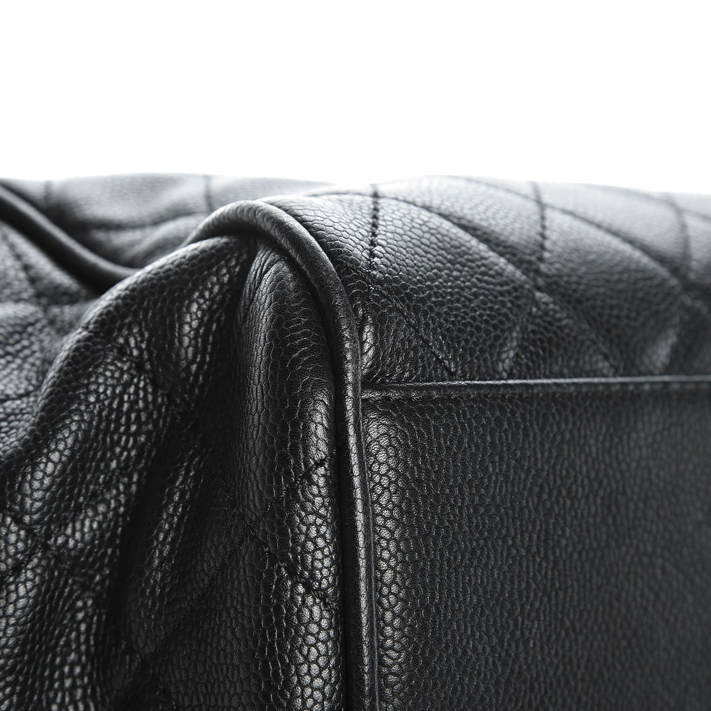 Caviar Quilted Timeless Accordion Flap Black