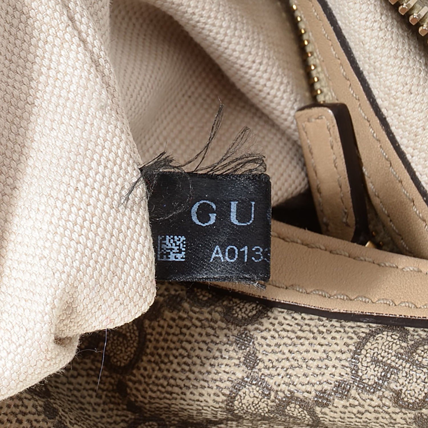 Gucci GG Supreme Monogram Medium Nice Hobo Beige 9 of 9