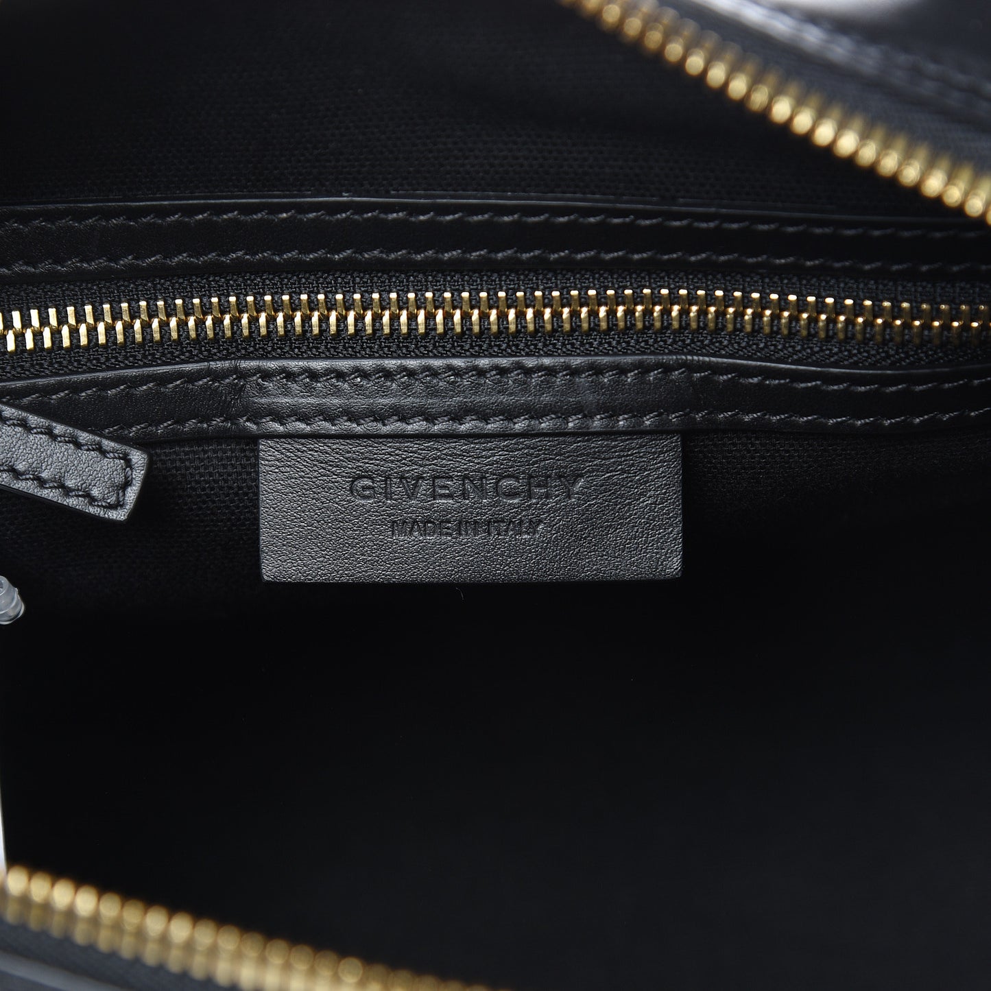 Calfskin Small Sway Black