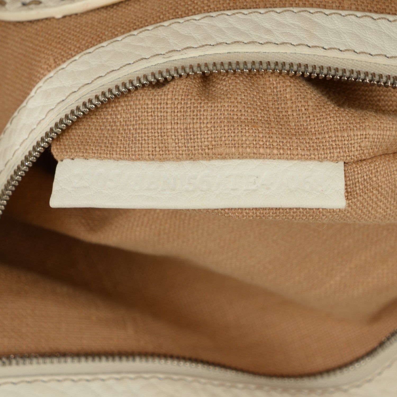 Fendi Calfskin Romano Selleria Large Villa Borghese Tote Bianco 8 of 12