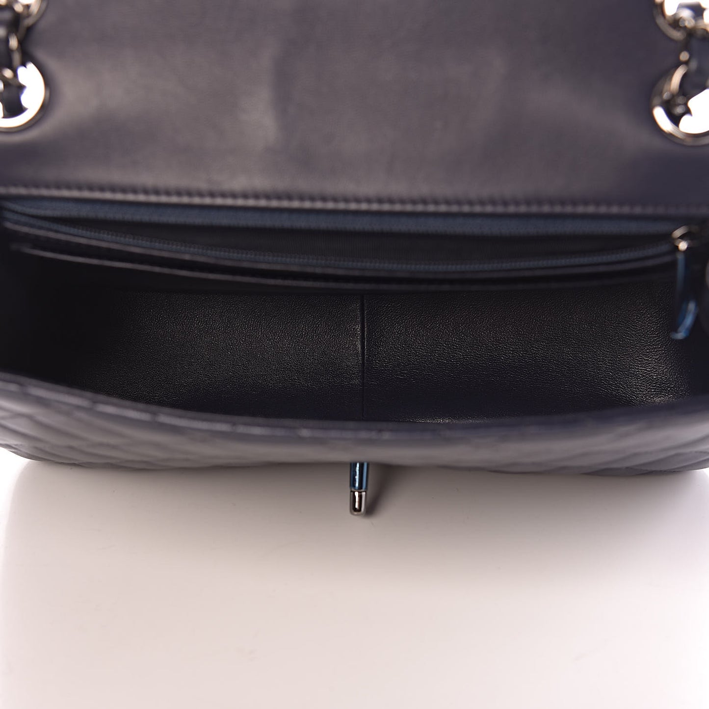 Lambskin Quilted Elementary Chic Flap Navy