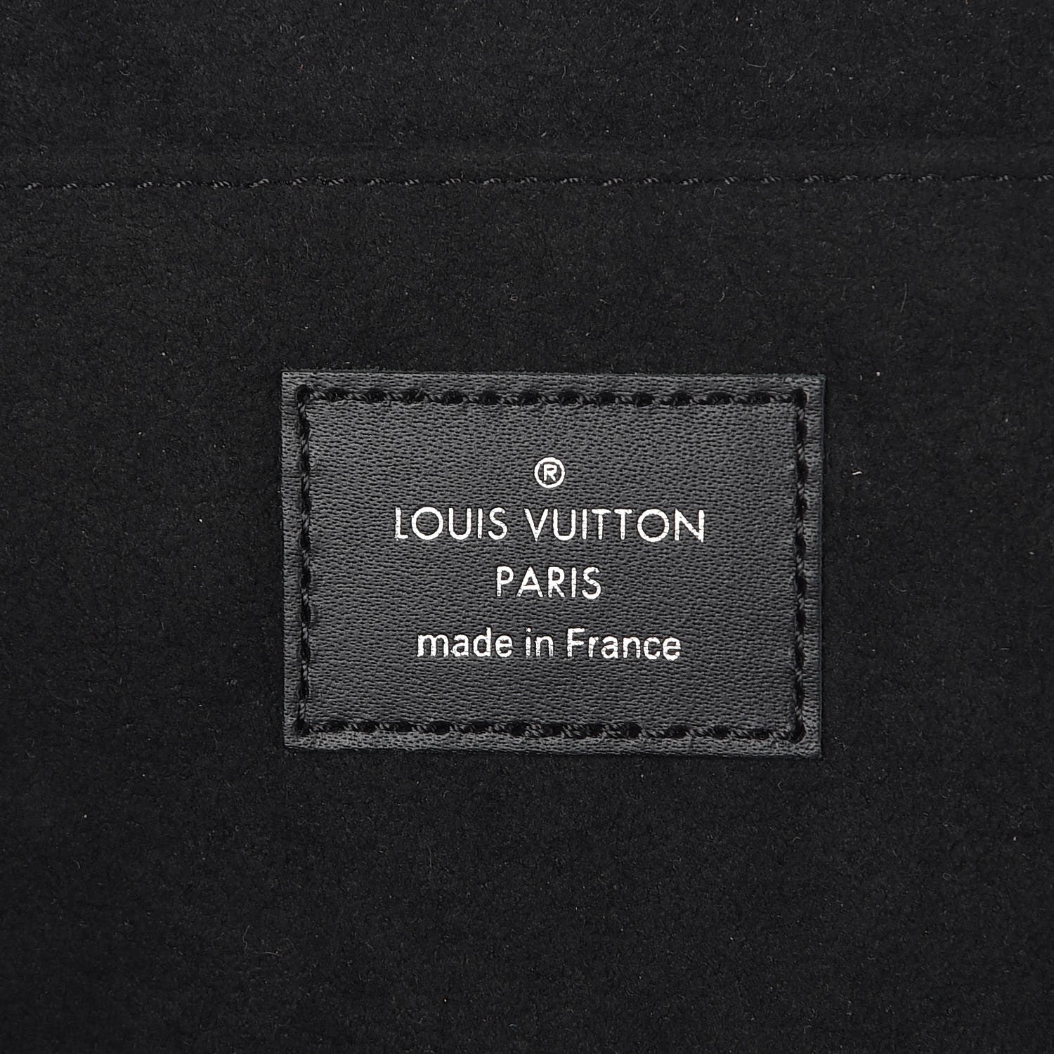 Louis Vuitton X SUPREME Epi Pochette Jour GM Black 6 of 7