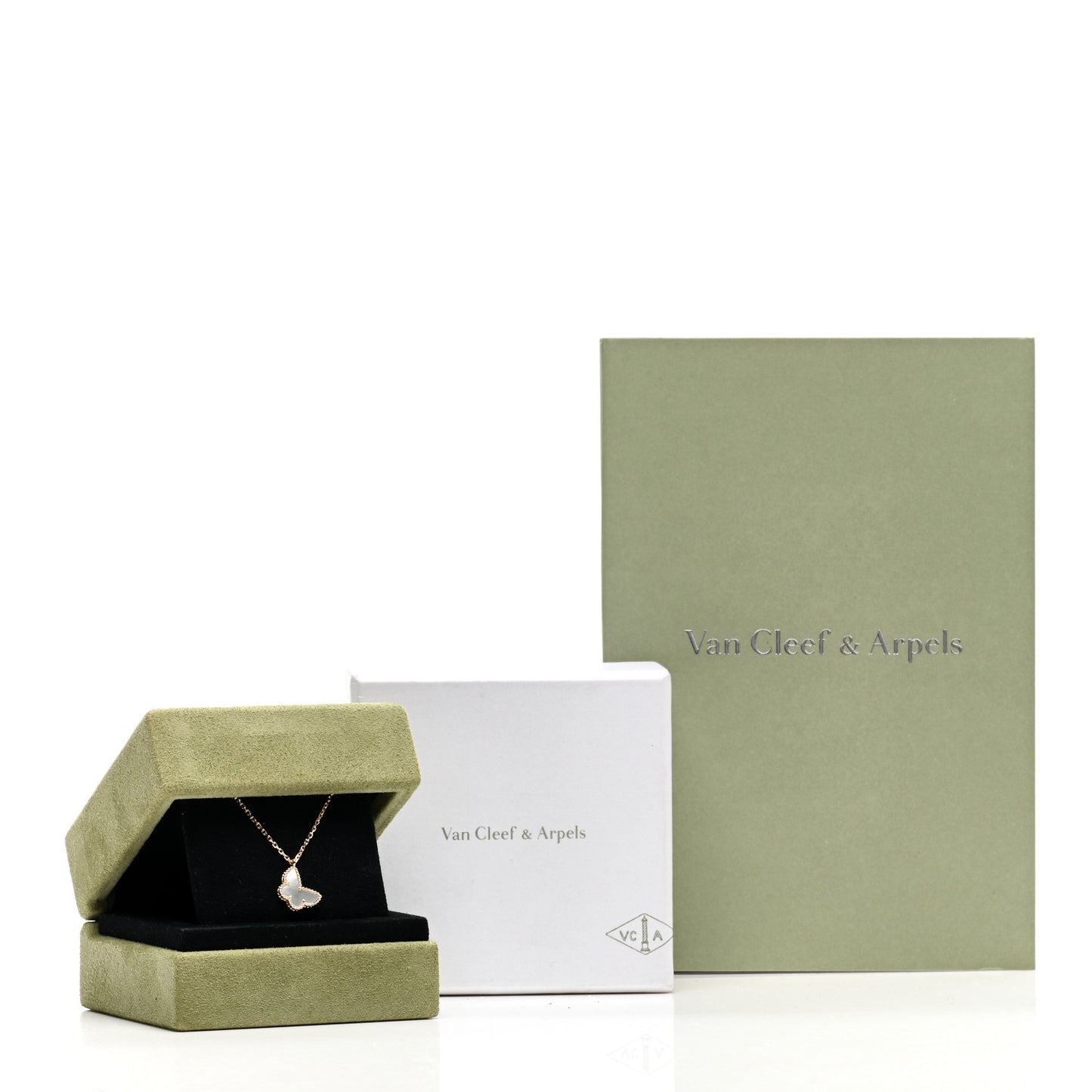 18K Yellow Gold Mother of Pearl Sweet Alhambra Butterfly Pendant Necklace