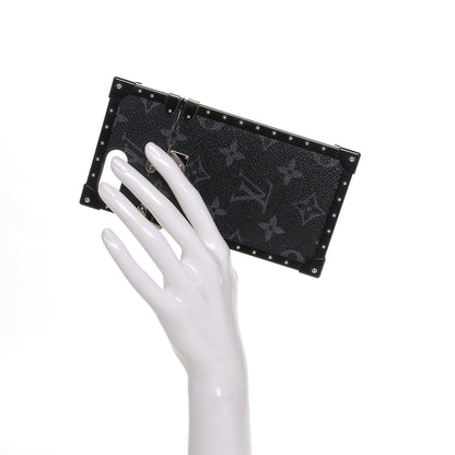 Louis Vuitton Monogram Eclipse Eye-Trunk iPhone 7 Plus Case 2 of 6