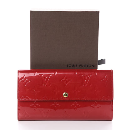 Louis Vuitton Vernis Sarah Wallet Pomme D'Amour 6 of 6