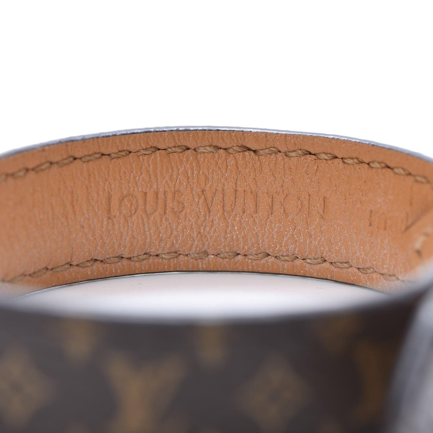 Louis Vuitton Monogram Essential V Bracelet 17 4 of 8